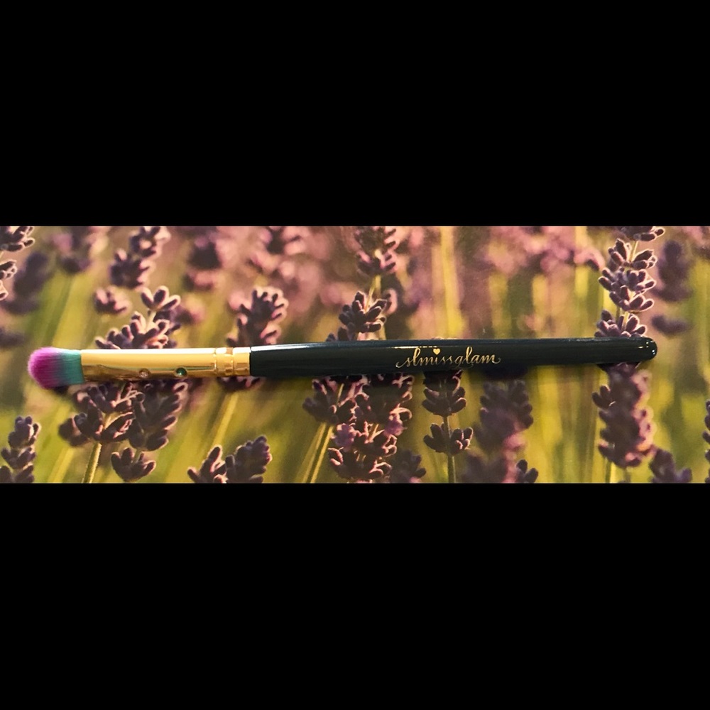 New without tags eyeshadow brush